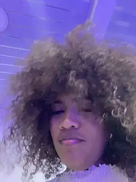 riri_brunnete live sex cam