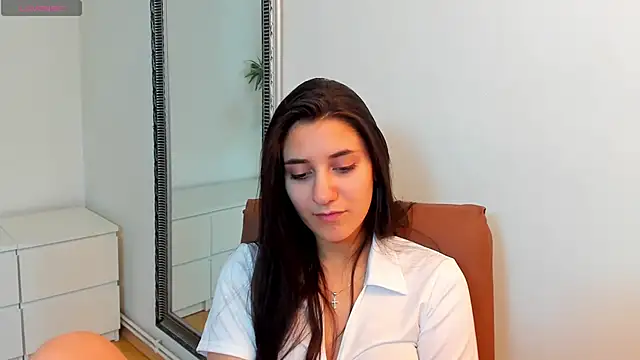 bad_dora's cam snapshot