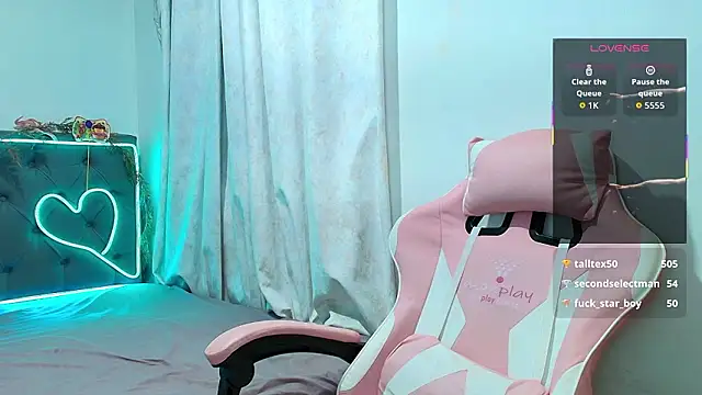 shopiaa_m2's cam snapshot