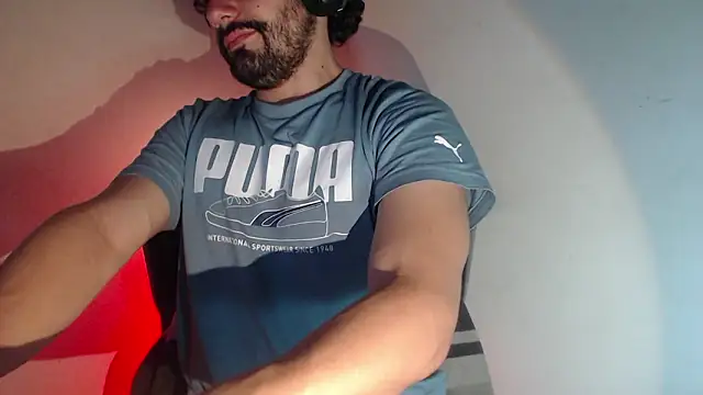 LuciferSantoryu live sex cam