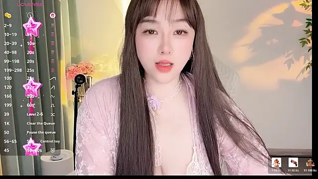 Liz-nn's cam snapshot