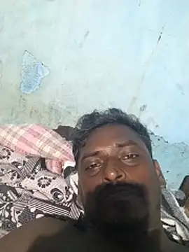 rohanhotguy live sex cam