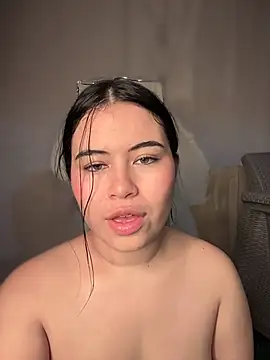 monserrat_cutte's cam snapshot