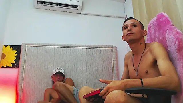 No_mercy_group_'s cam snapshot