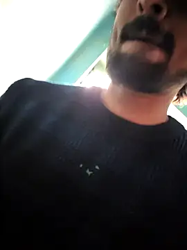 lusty_male69's cam snapshot