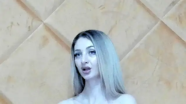 PatriciaStorm's cam snapshot