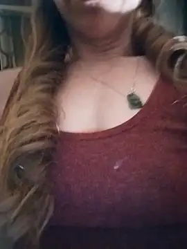 eatmeplease44's cam snapshot