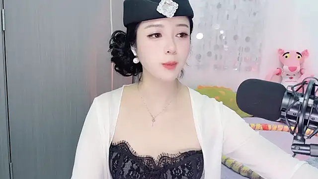 starsqimei live sex cam