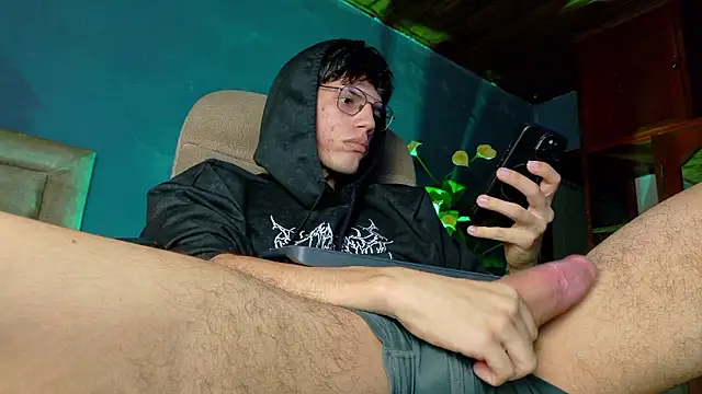 david_huge's cam snapshot