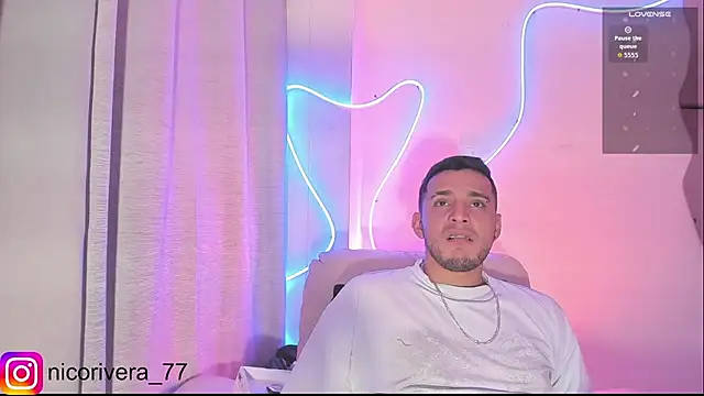 nico_rivera's cam snapshot