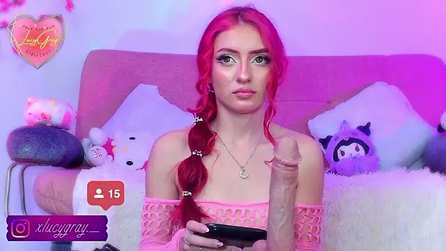 LucyGray's cam snapshot