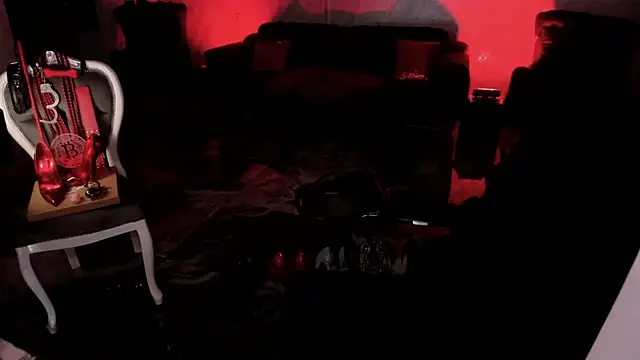 FinDomGod's cam snapshot