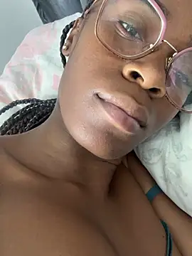 Nayah_Dussa1's cam snapshot