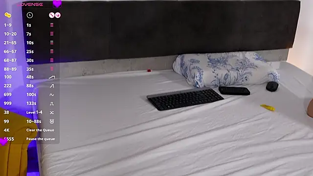 uhlala__ live sex cam