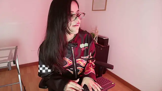 Jade_Agliyah's cam snapshot