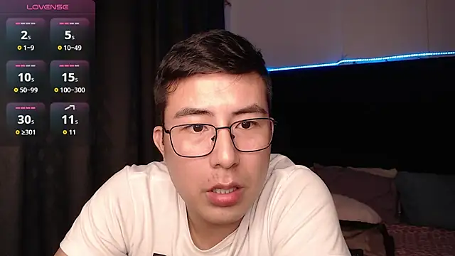 andrewmhilton_ live sex cam