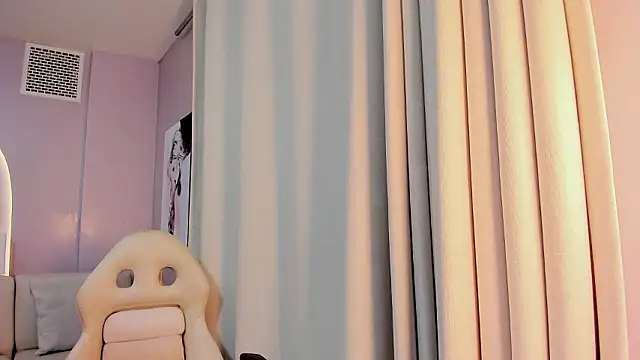 BabyAngel18_'s cam snapshot