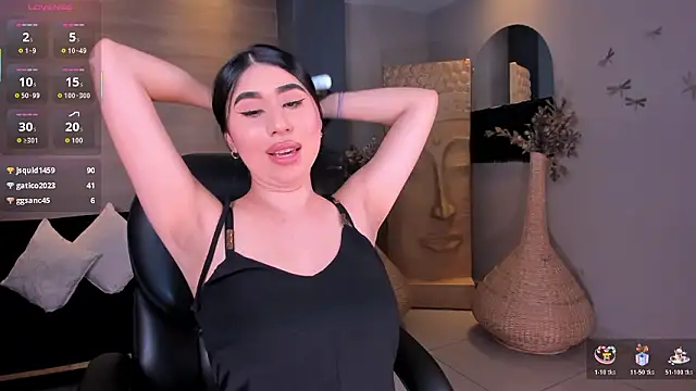 MayaMoretti_'s cam snapshot