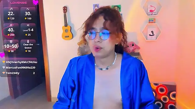 AdelineEsposito live sex cam