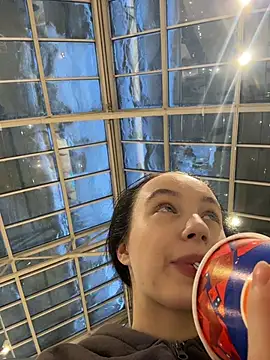 MiaTee's cam snapshot