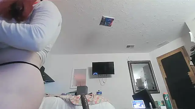 sissytrapdolly24 live sex cam