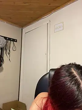 Karen18_boobs's cam snapshot