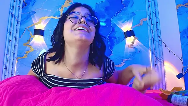 Eleanor_rigby5's cam snapshot