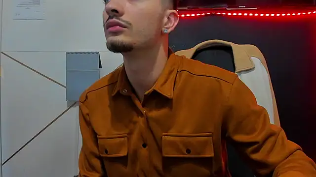 BrandonTate's cam snapshot