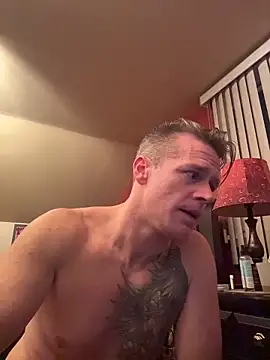 DILFiGuess1's cam snapshot