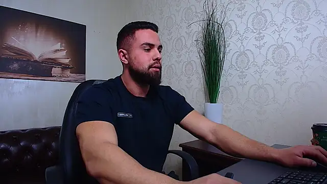 HayesWood's cam snapshot