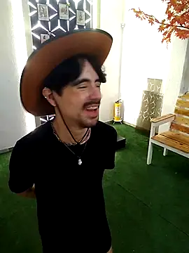 Ethan_Briggs_ live sex cam