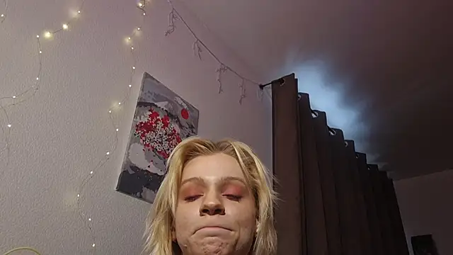 AuraNevera's cam snapshot