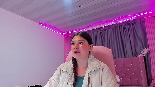 Dani_Gwyneth's cam snapshot