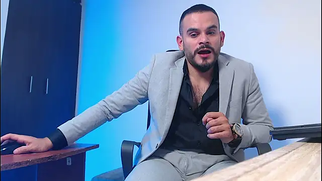 cowboyht live sex cam