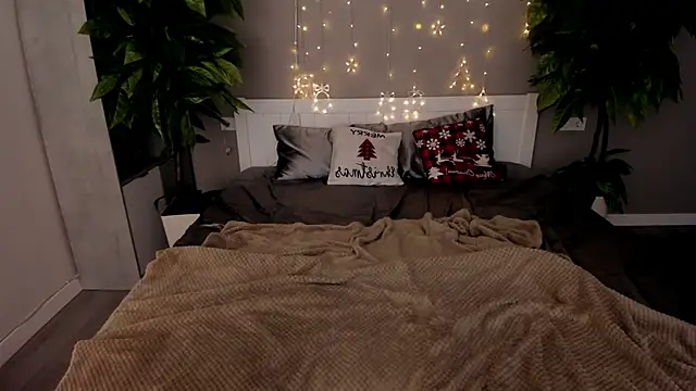 PaigePrado's cam snapshot