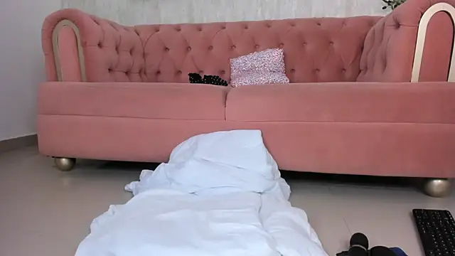 Prissi_rivas's cam snapshot