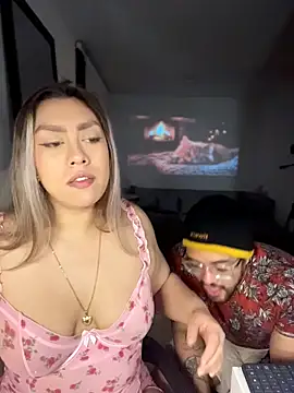 Im_sophiie's cam snapshot