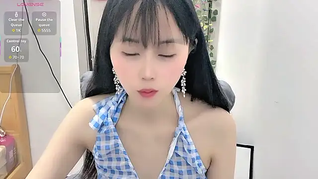 Yuner-i888 live sex cam