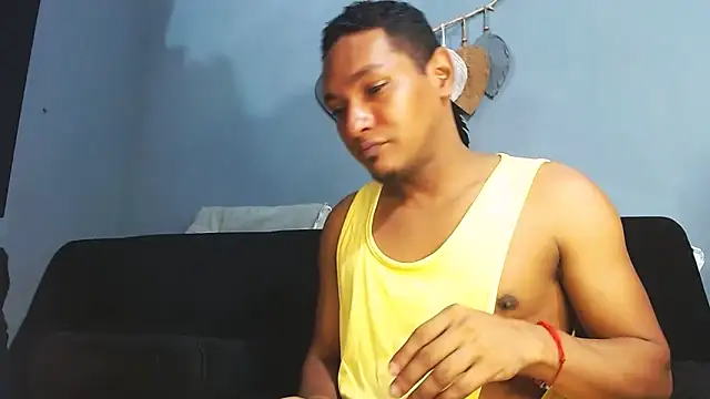 Grandeygruesa1 live sex cam