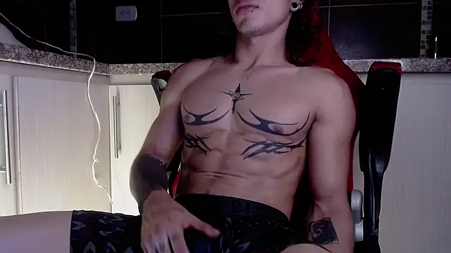 AlbertBernal69 live sex cam