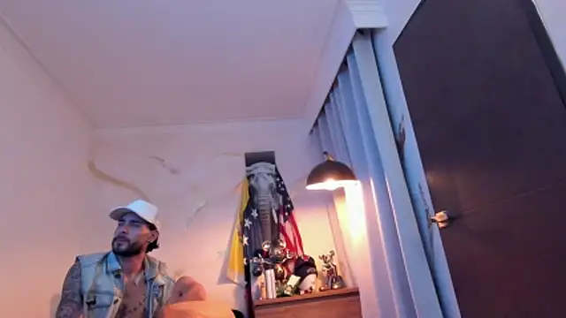 bakersboyssexys live sex cam