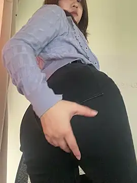 Liliya-77 live sex cam