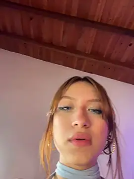 Alison_Ivanova live sex cam