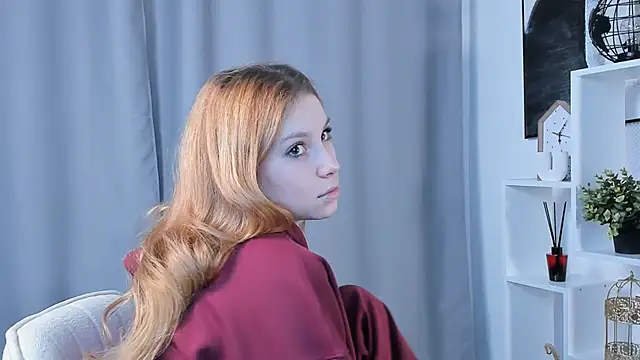 JadwigaTagliavia's cam snapshot