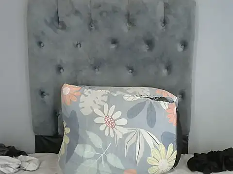 cherrygirlxx's cam snapshot