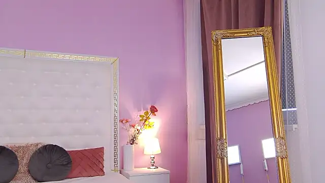 Lenna_Paul's cam snapshot