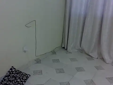 queen_maya2's cam snapshot