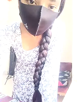 Riya_917's cam snapshot