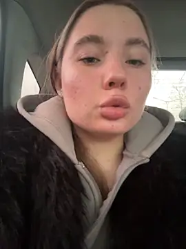 VineraSweet's cam snapshot