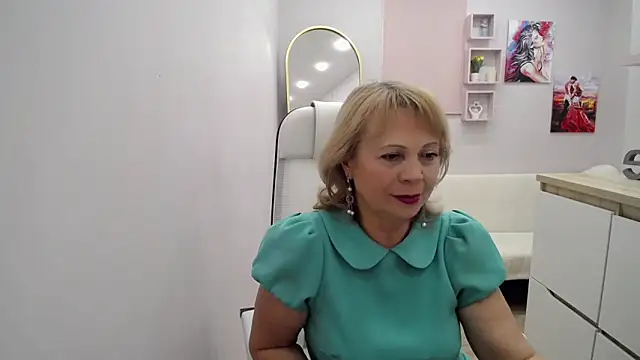 Milla_Cutie18's cam snapshot